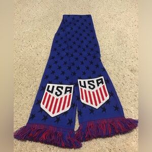 USA MEMBER 2018 SOCCER SCARF WORLD CUP GENERL MEETING OUTLAWS UNISEX
RUFFNECK